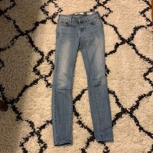 Women’s Bullhead Jeans Mid Rise Skinniest